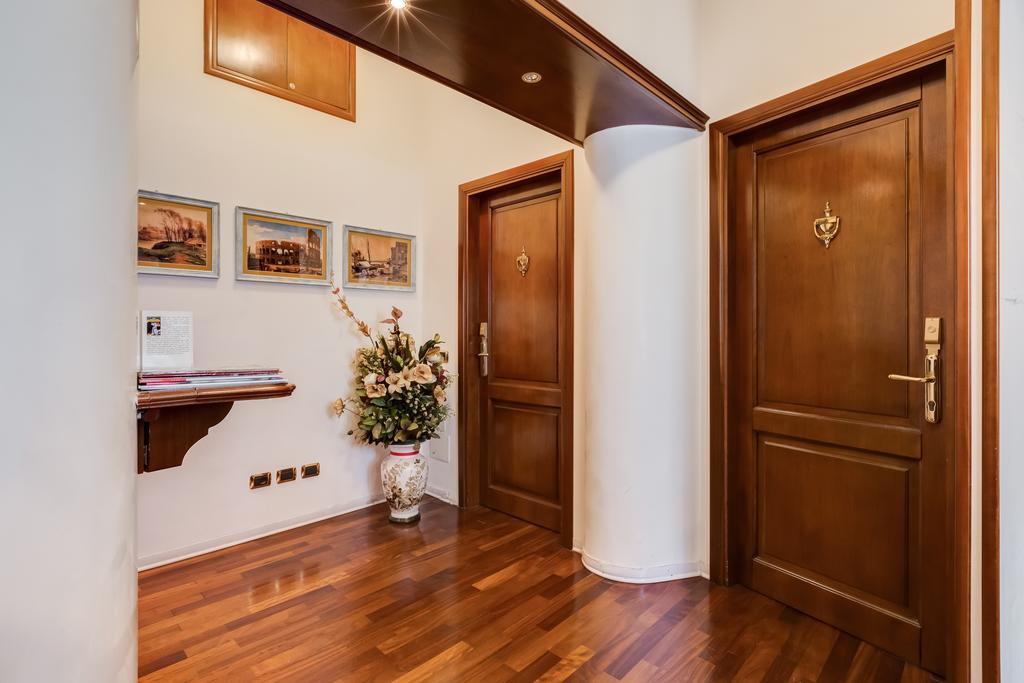 Hotel 38 Viminale Street Řím Exteriér fotografie