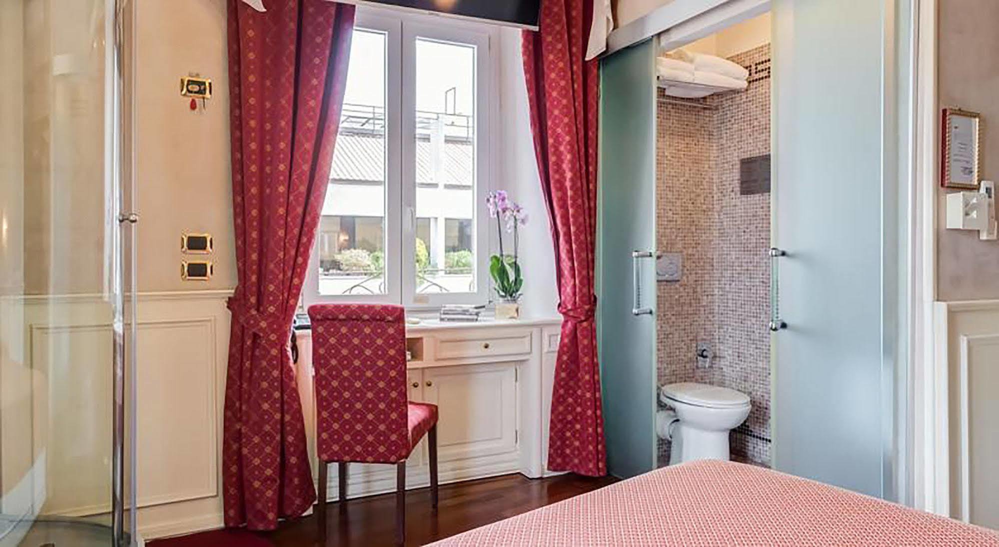 Hotel 38 Viminale Street Řím Exteriér fotografie